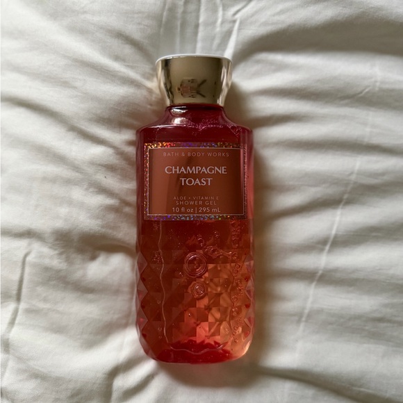 NWT Bath & Body Works Champagne Toast Shower Gel - 10oz Faceted Bottle - Picture 2 of 3